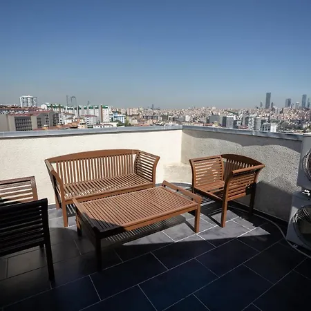 Duplex 3 Bedroom Apart. With Nice View All For You Lägenhet